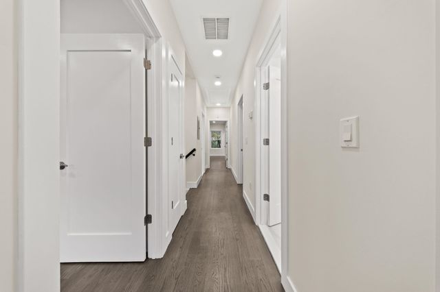 418 EAST AVE, Northvale, NJ 07647