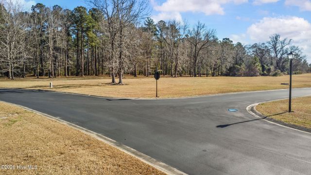 17 Richfield Drive, Oriental, NC 28571