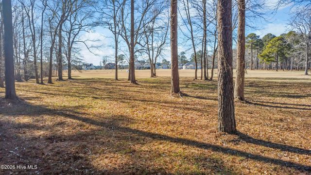 17 Richfield Drive, Oriental, NC 28571