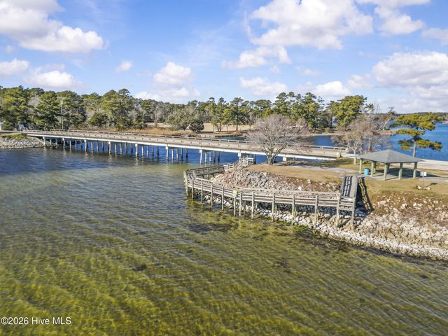 17 Richfield Drive, Oriental, NC 28571