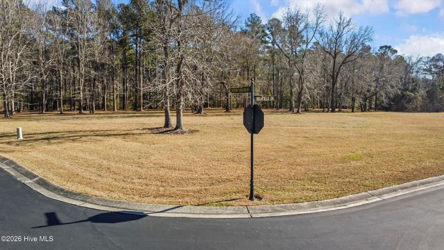 17 Richfield Drive, Oriental, NC 28571