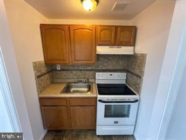 3345 KENSINGTON AVE, Philadelphia, PA 19134