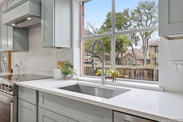 103 Rimdale, Universal City, TX 78148