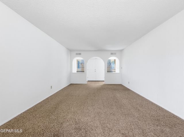 2600 GENE LITTLER Drive, El Paso, TX 79936