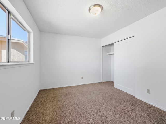 2600 GENE LITTLER Drive, El Paso, TX 79936