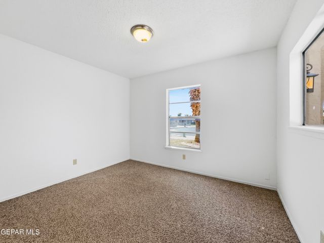 2600 GENE LITTLER Drive, El Paso, TX 79936