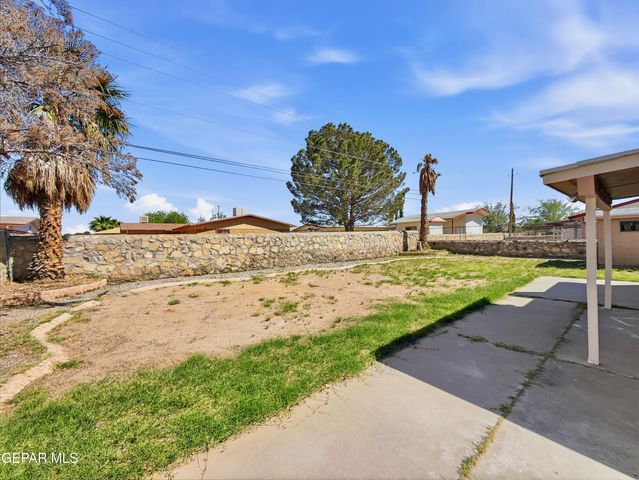 2600 GENE LITTLER Drive, El Paso, TX 79936