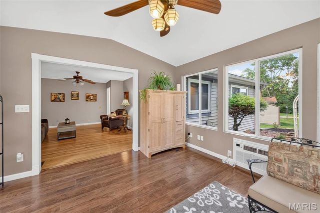 13247 Delft Drive, St Louis, MO 63146