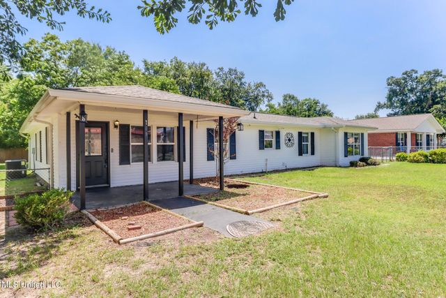709 Gardendale Avenue, Long Beach, MS 39560