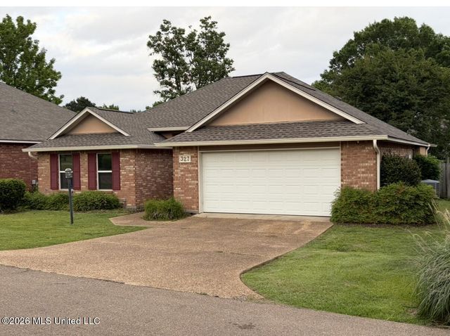 327 Cascades Circle, Clinton, MS 39056