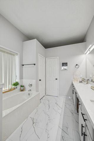 11306 Avon Place, Houston, TX 77066