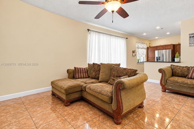 10251 NW 3rd Street, Pembroke Pines, FL 33026