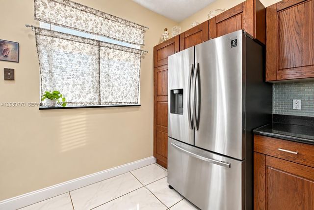 10251 NW 3rd Street, Pembroke Pines, FL 33026