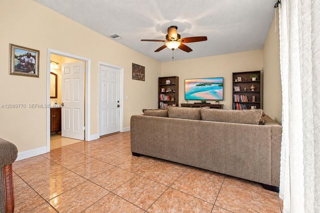 10251 NW 3rd Street, Pembroke Pines, FL 33026