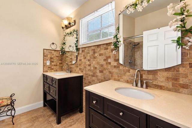 10251 NW 3rd Street, Pembroke Pines, FL 33026