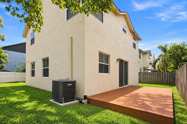 10251 NW 3rd Street, Pembroke Pines, FL 33026