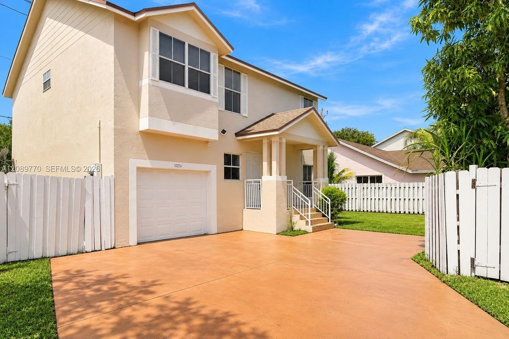 10251 NW 3rd Street, Pembroke Pines, FL 33026