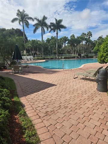 7733 NW 17th Court, Pembroke Pines, FL 33024