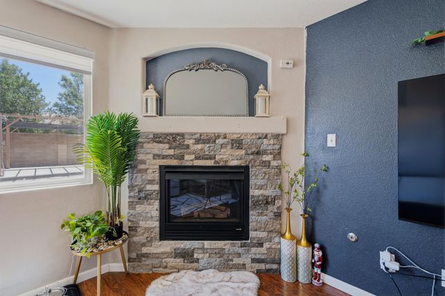 10340 Calle Hermosa Place NW, Albuquerque, NM 87114