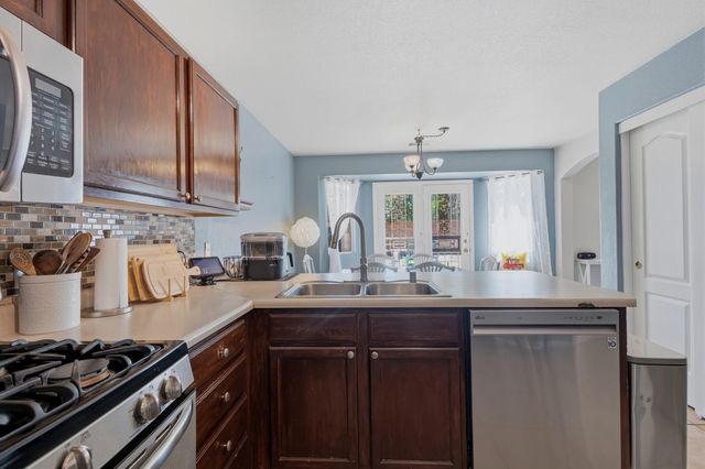 10340 Calle Hermosa Place NW, Albuquerque, NM 87114