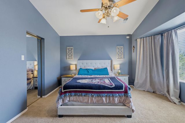 10340 Calle Hermosa Place NW, Albuquerque, NM 87114