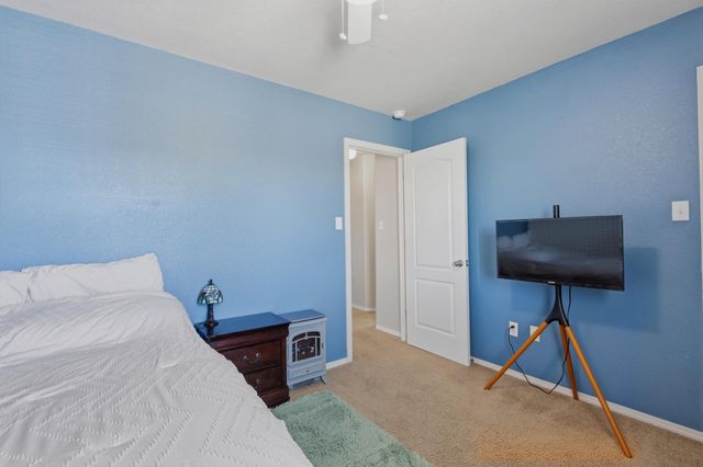 10340 Calle Hermosa Place NW, Albuquerque, NM 87114