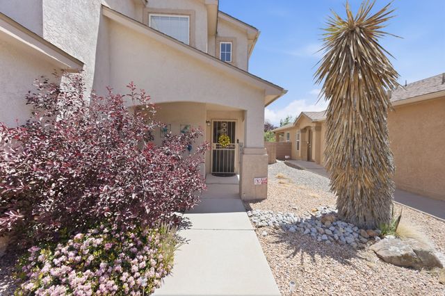 10340 Calle Hermosa Place NW, Albuquerque, NM 87114