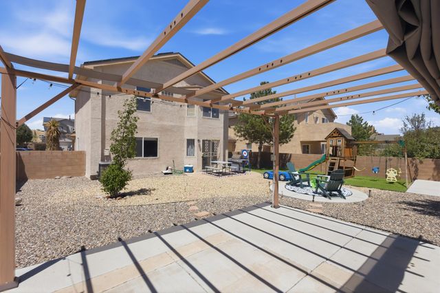 10340 Calle Hermosa Place NW, Albuquerque, NM 87114
