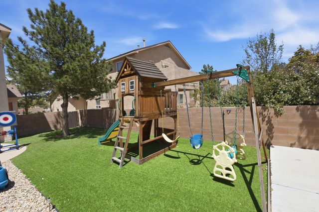10340 Calle Hermosa Place NW, Albuquerque, NM 87114