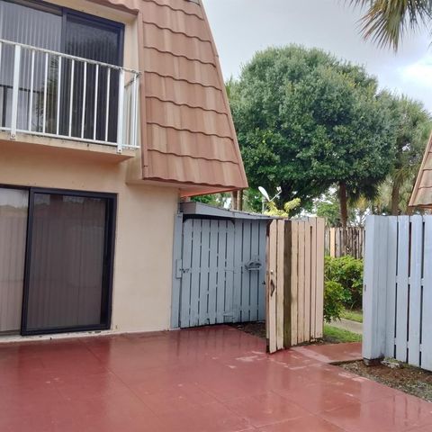 729 Mill Valley Place, West Palm Beach, FL 33409