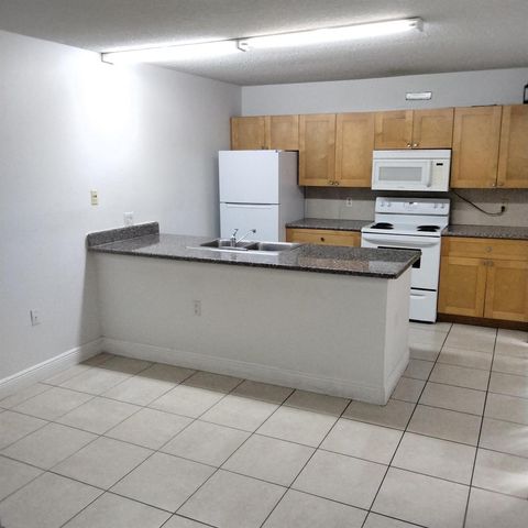 729 Mill Valley Place, West Palm Beach, FL 33409
