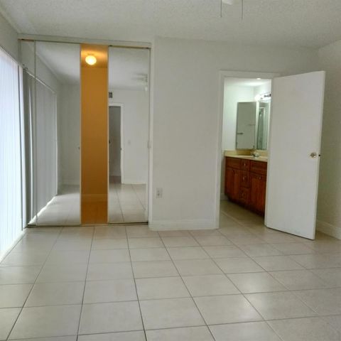 729 Mill Valley Place, West Palm Beach, FL 33409