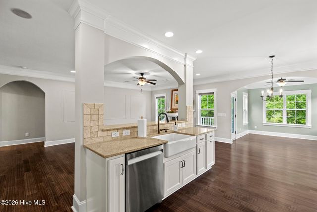 549 Bayfield Drive, Wilmington, NC 28411