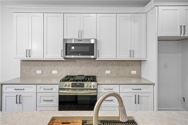 4705 White Buckeye Drive, Buford, GA 30518