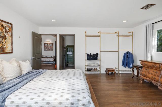 2303 Wilbur Ave, San Diego, CA 92109