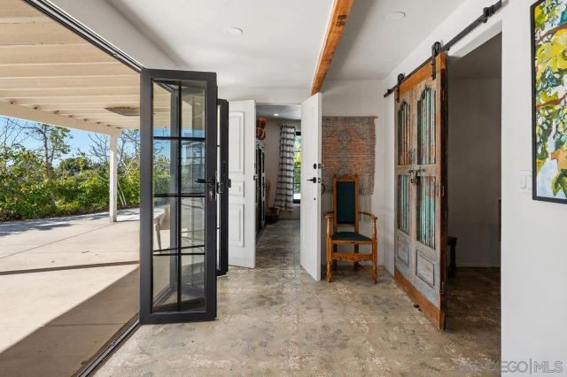 2303 Wilbur Ave, San Diego, CA 92109