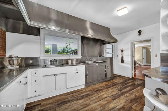 125 Greenridge Drive, Reno, NV 89509