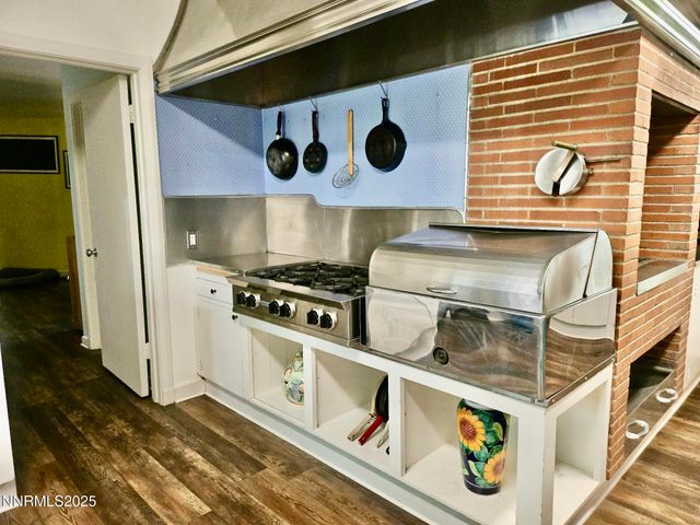 125 Greenridge Drive, Reno, NV 89509