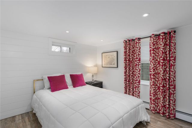 11 Eustis Avenue, Newport, RI 02840