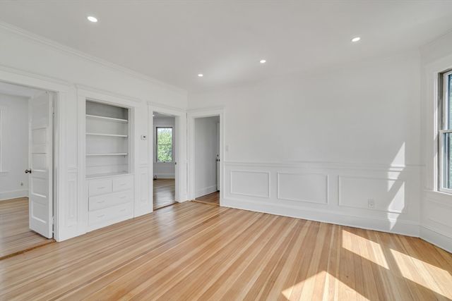 25 Magoun St 3, Cambridge, MA 02140