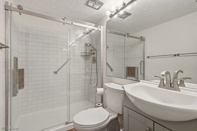489 W Streetsboro Street A, Hudson, OH 44236