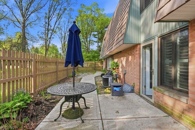 489 W Streetsboro Street A, Hudson, OH 44236