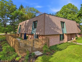 489 W Streetsboro Street A, Hudson, OH 44236