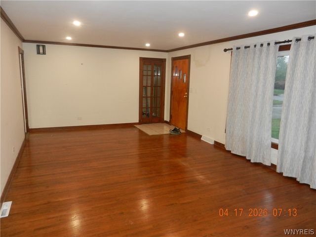 3988 Staley Drive, Hamburg, NY 14075