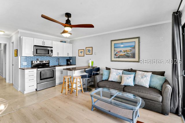 40 Folly Field Rd Apt B317, Hilton Head Island, SC 29928