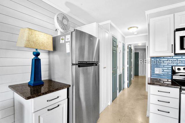 40 Folly Field Rd Apt B317, Hilton Head Island, SC 29928