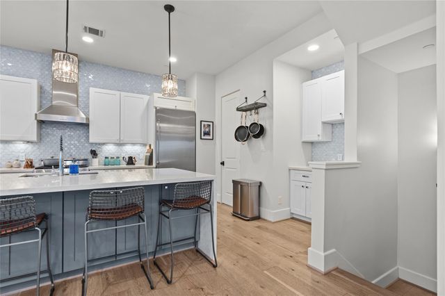2505 Dorrington E, Houston, TX 77030