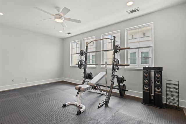 2505 Dorrington E, Houston, TX 77030