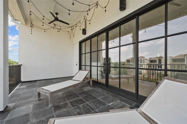 2505 Dorrington E, Houston, TX 77030