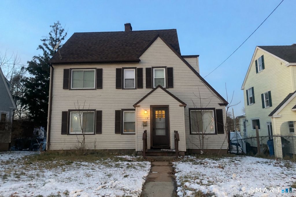 141 West Center Street, Manchester, CT 06040